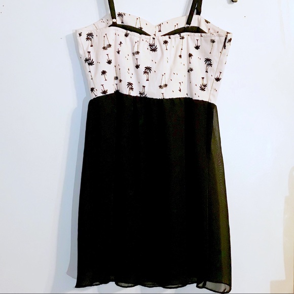 Volcom Palm Tree Mini-Dress - Picture 4 of 5